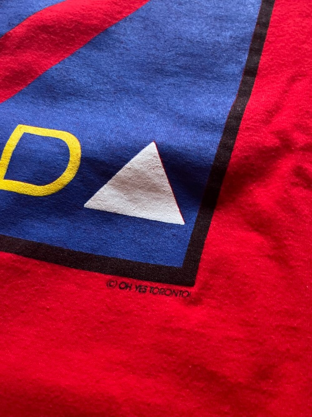 Fruit of the Loom Oh Yes Toronto! Vintage Red T (XL) - Picture 3 of 6